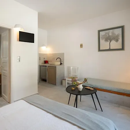 Irini's Poiema レフケス