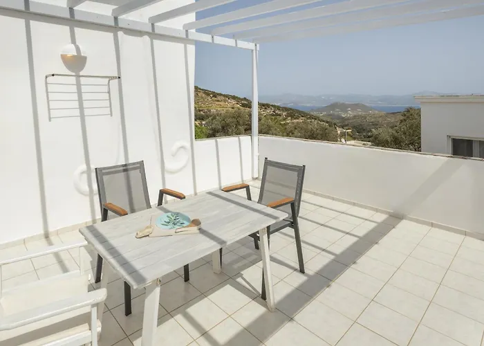 Irini's Poiema Λεύκες